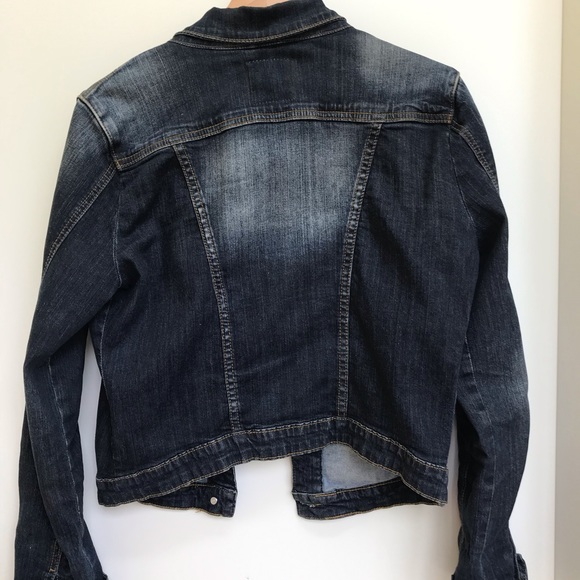 Cropped denim jacket. - Picture 3 of 3